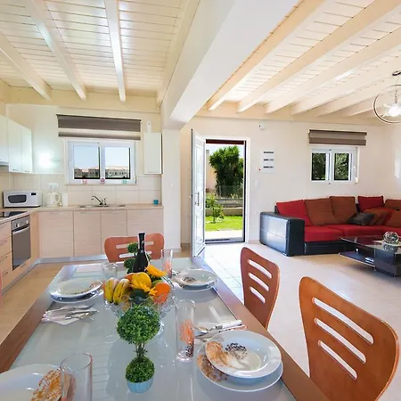 Дом отдыха By Stayonrhodes