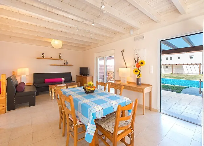 بيت للعطل By Stayonrhodes *