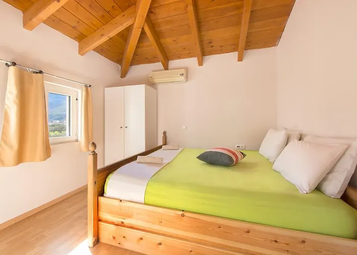 By Stayonrhodes コリンビア