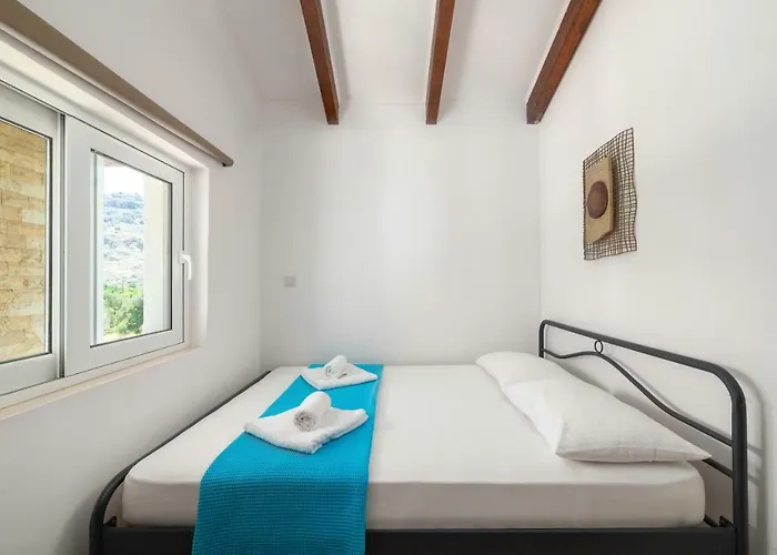 別荘 By Stayonrhodes *