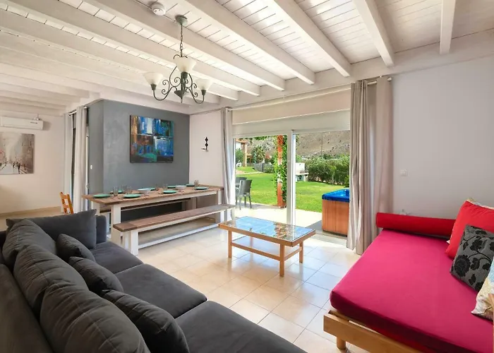 By Stayonrhodes Semesterbostad Kolymbia